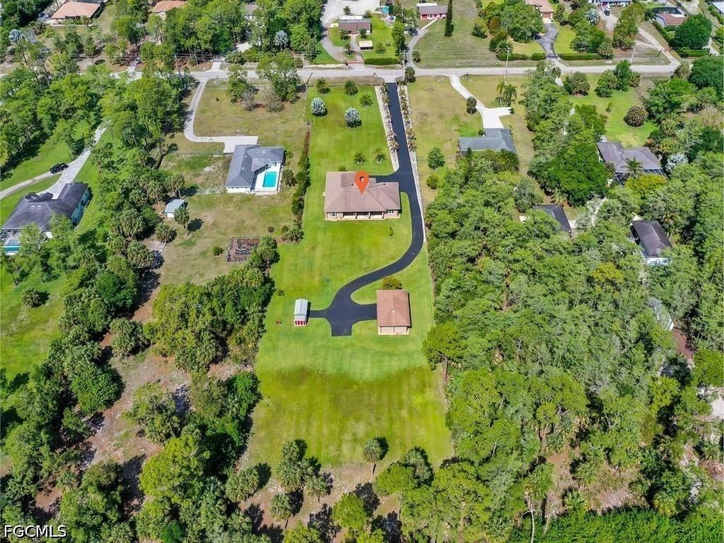 280 23rd Street SW, Naples, FL 34117 photo 2