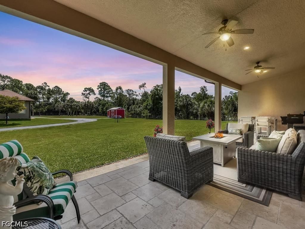 280 23rd Street SW, Naples, FL 34117 photo 4