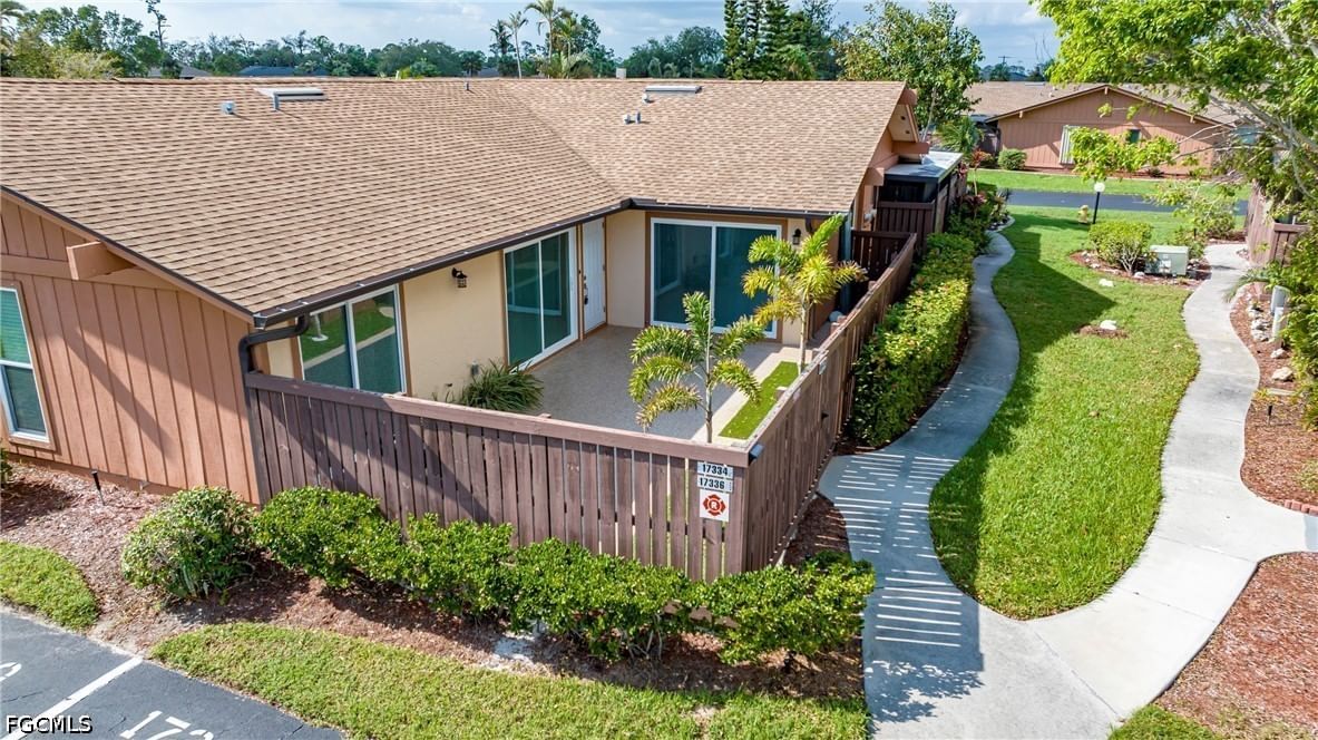 17334 Birchwood Lane, Fort Myers, FL 33908 photo 2
