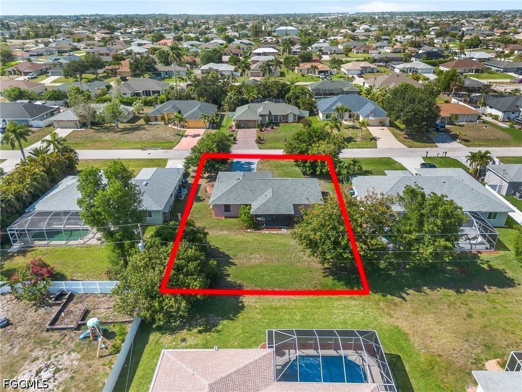 930 SW 34th Street, Cape Coral, FL 33914 photo 4