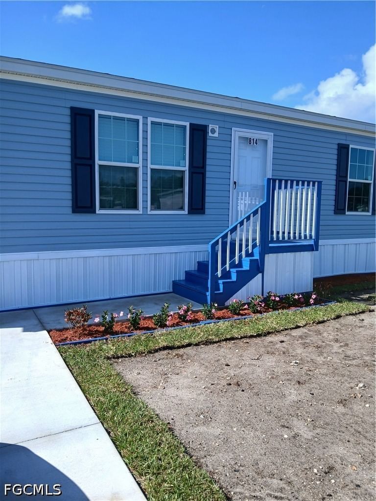 814 Big Branch Lane NW, Moore Haven, FL 33471 photo 2