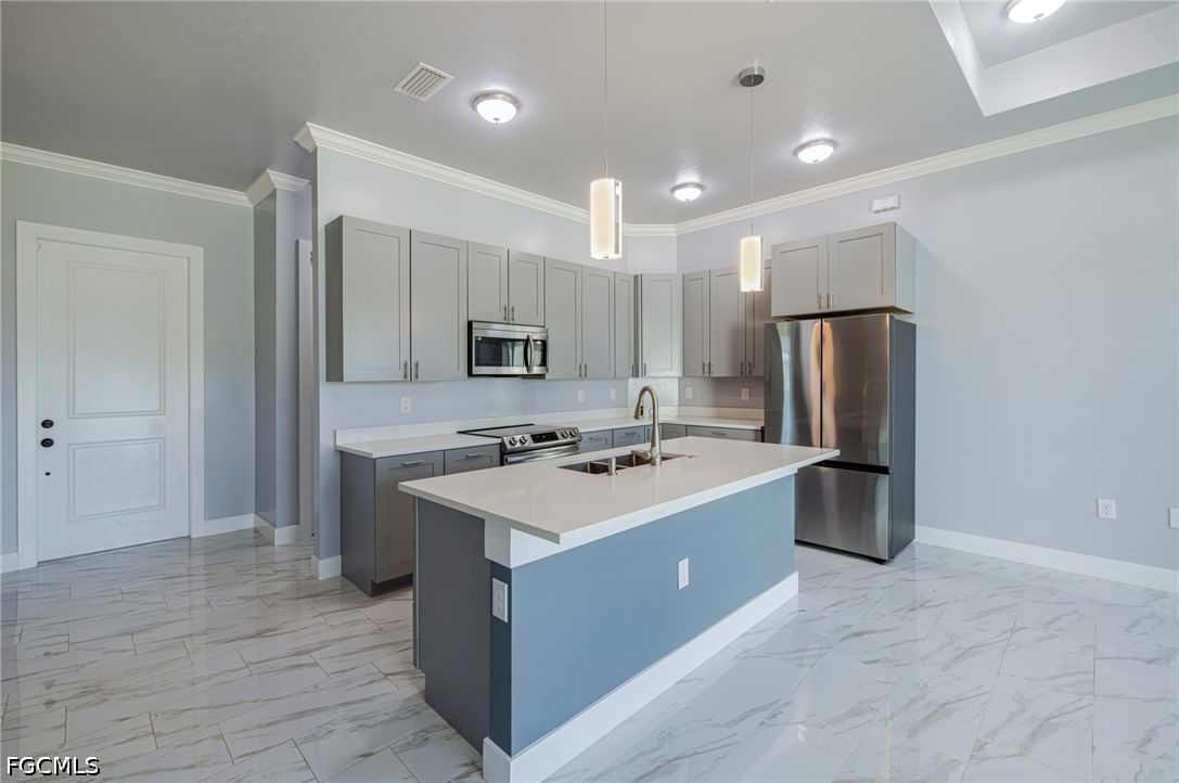 9022 Bamboo Circle, Labelle, FL 33935 photo 4