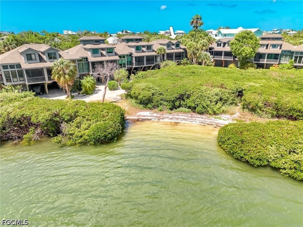 370 Townhouse Lane #60, Upper Captiva, FL 33924 photo 2