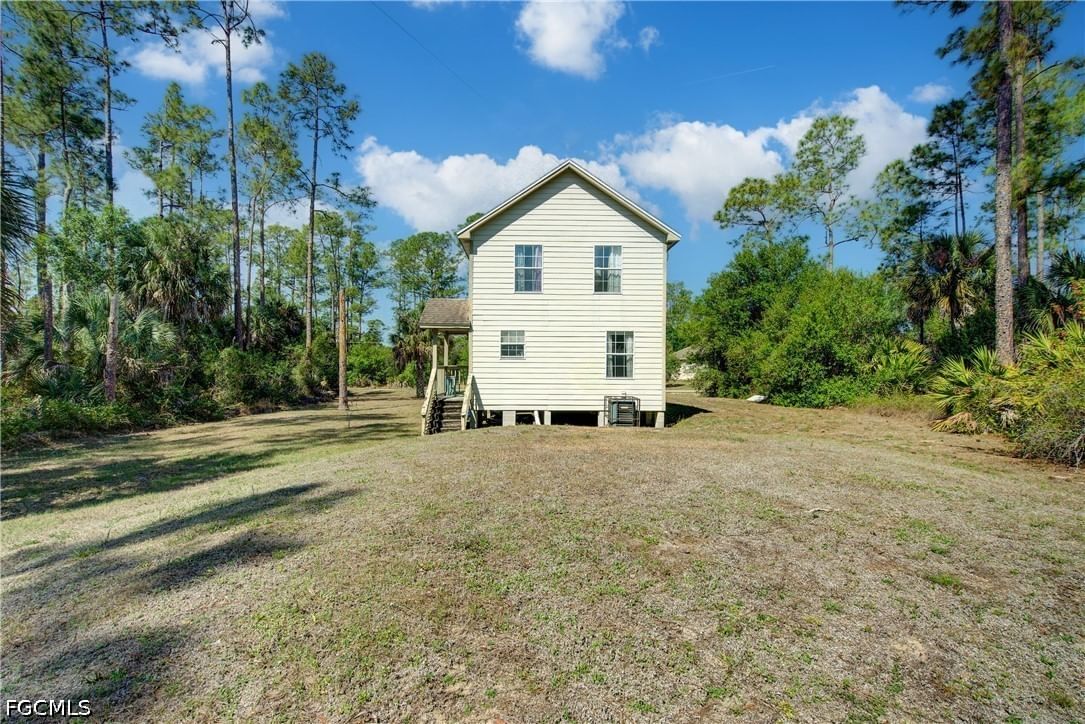 1002 Henry Avenue, Lehigh Acres, FL 33972 photo 3