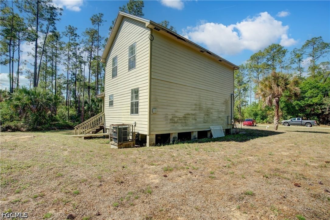 1002 Henry Avenue, Lehigh Acres, FL 33972 photo 4