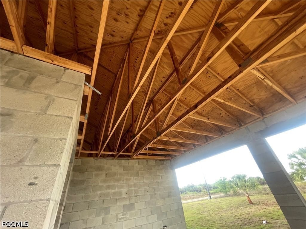 209 Nautilus Avenue, Labelle, FL 33935 photo 5