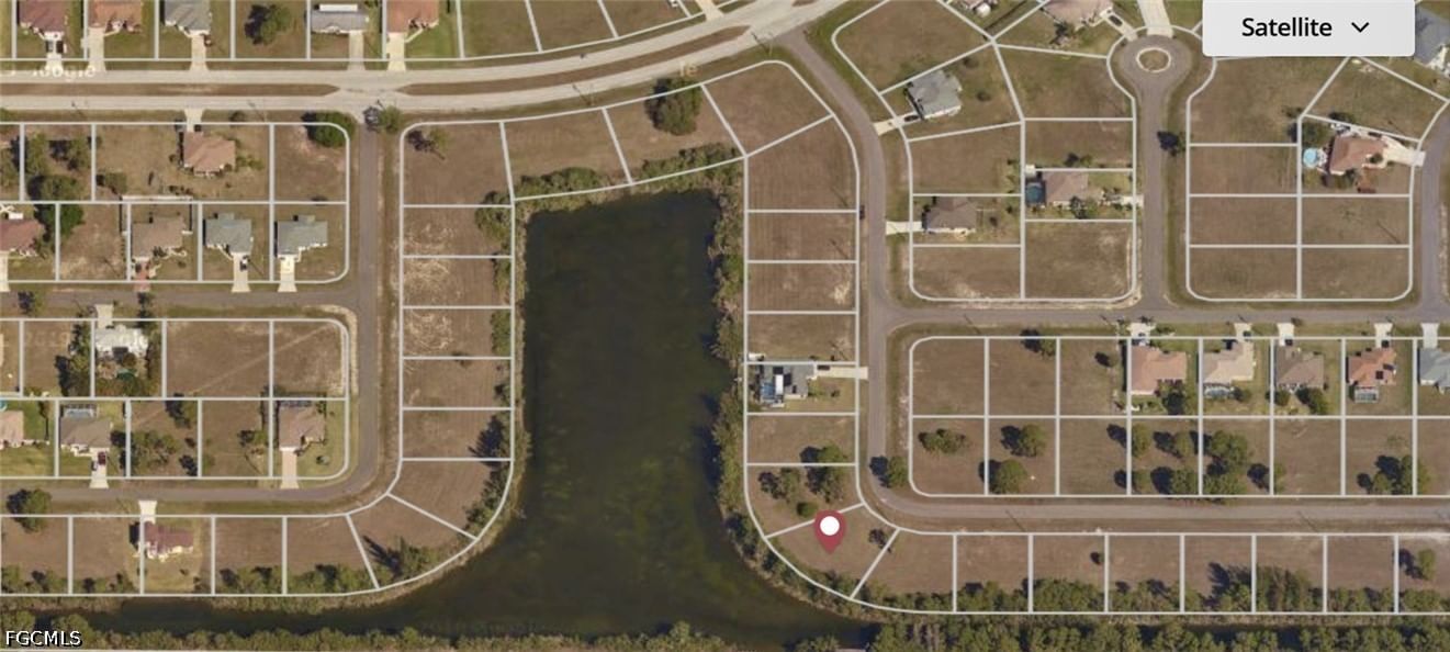 3332 NE 19th Avenue, Cape Coral, FL 33909 photo 2
