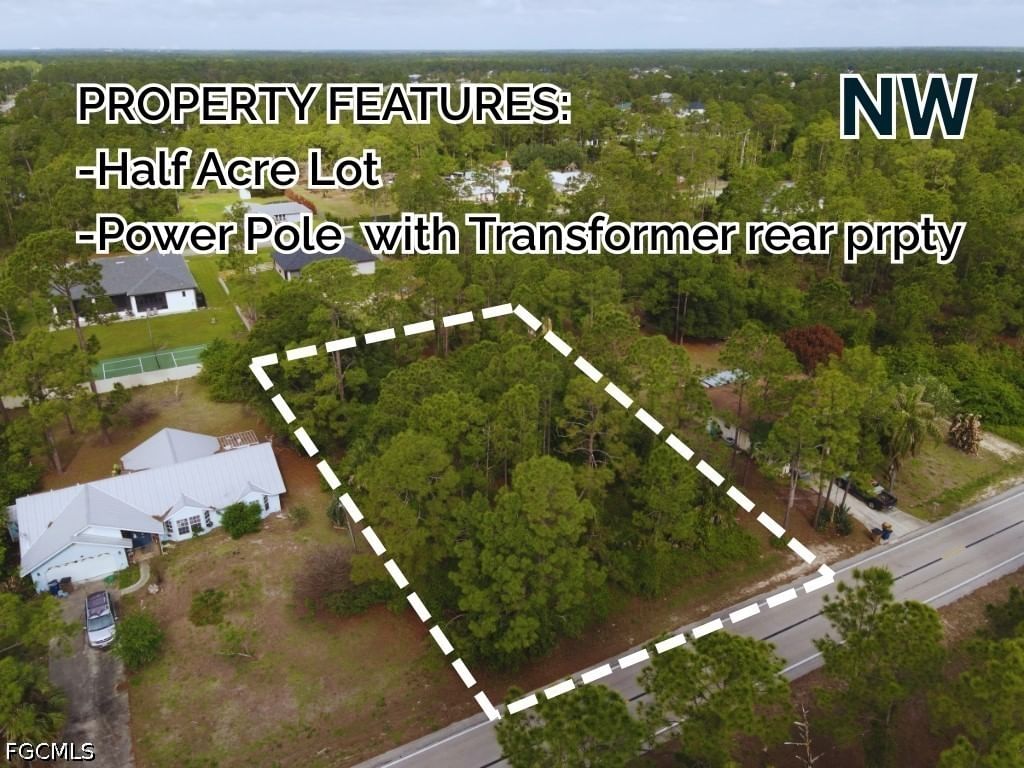 1105 Richmond Avenue N, Lehigh Acres, FL 33972 photo 2