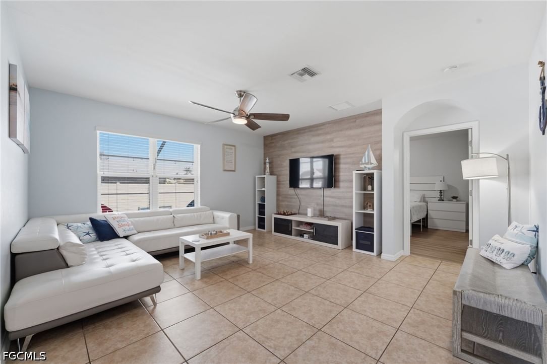 2521 SW 11th Place, Cape Coral, FL 33914 photo 5