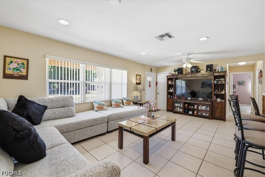 1524 Markdale Street E, Lehigh Acres, FL 33936 photo 5