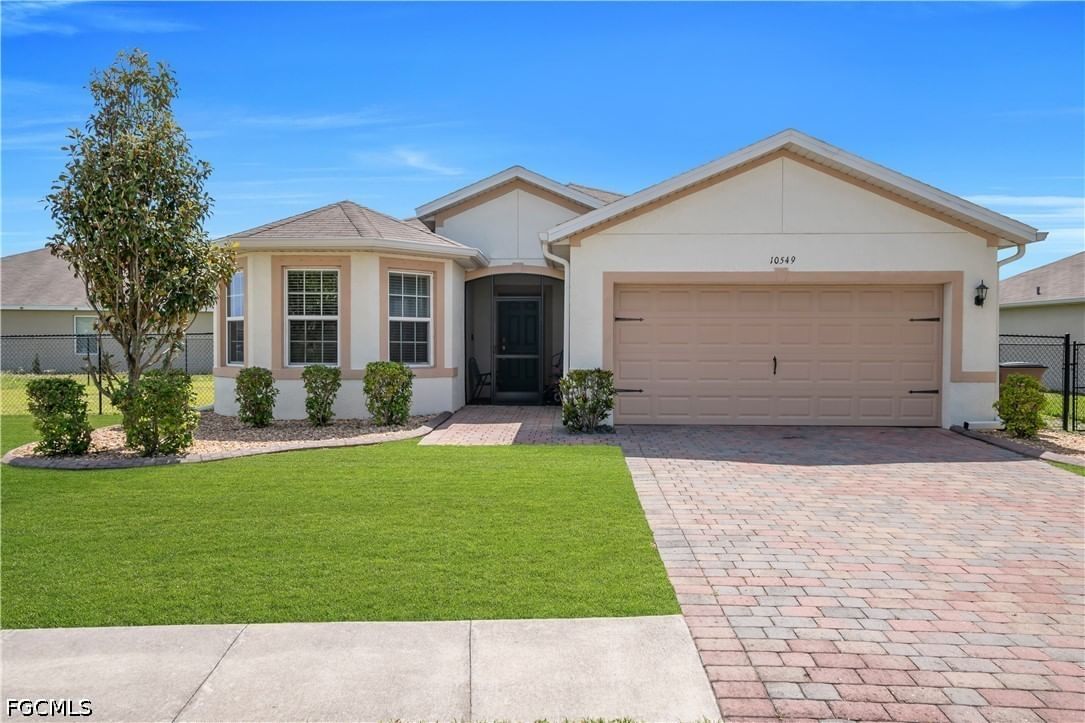 10549 Canal Brook Lane, Lehigh Acres, FL 33936 photo 2
