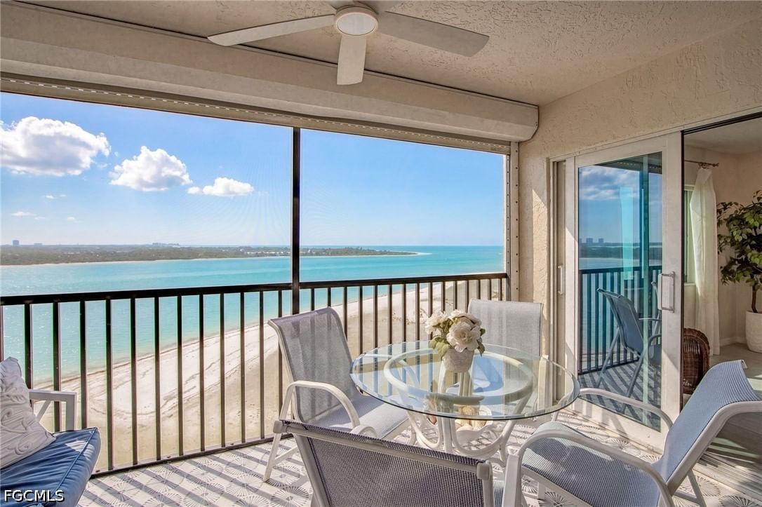 8402 Estero Boulevard #704, Fort Myers Beach, FL 33931 photo 3