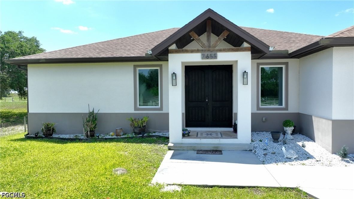 7655 17th Place, Labelle, FL 33935 photo 2
