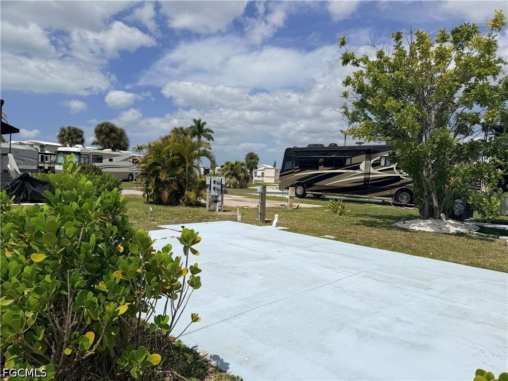 19681 Summerlin #553 Road, Fort Myers, FL 33908 photo 3