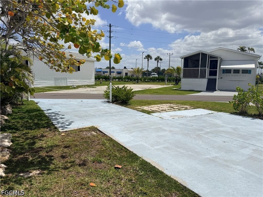 19681 Summerlin #553 Road, Fort Myers, FL 33908 photo 4