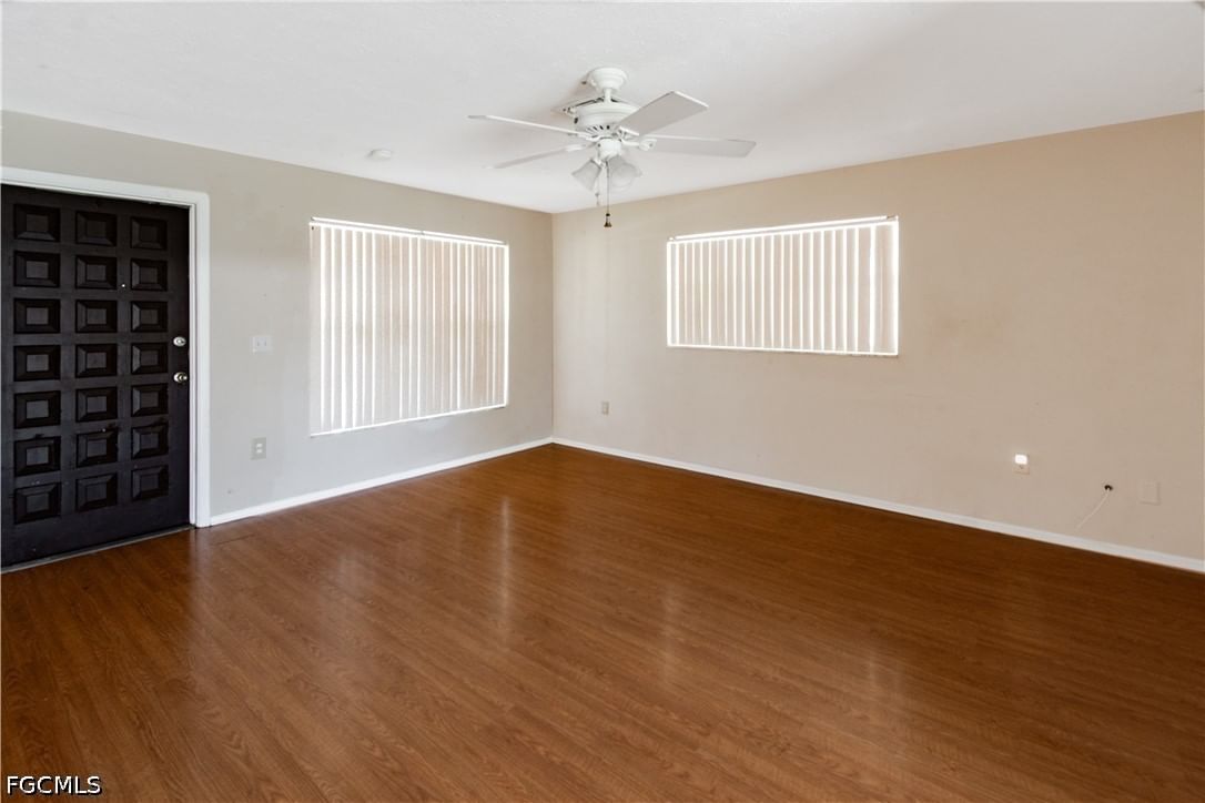 4848 Ipswitch Court, Fort Myers, FL 33907 photo 2
