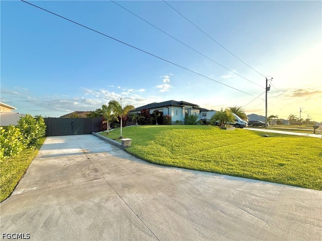2618 NW 8th Terrace, Cape Coral, FL 33993 photo 3