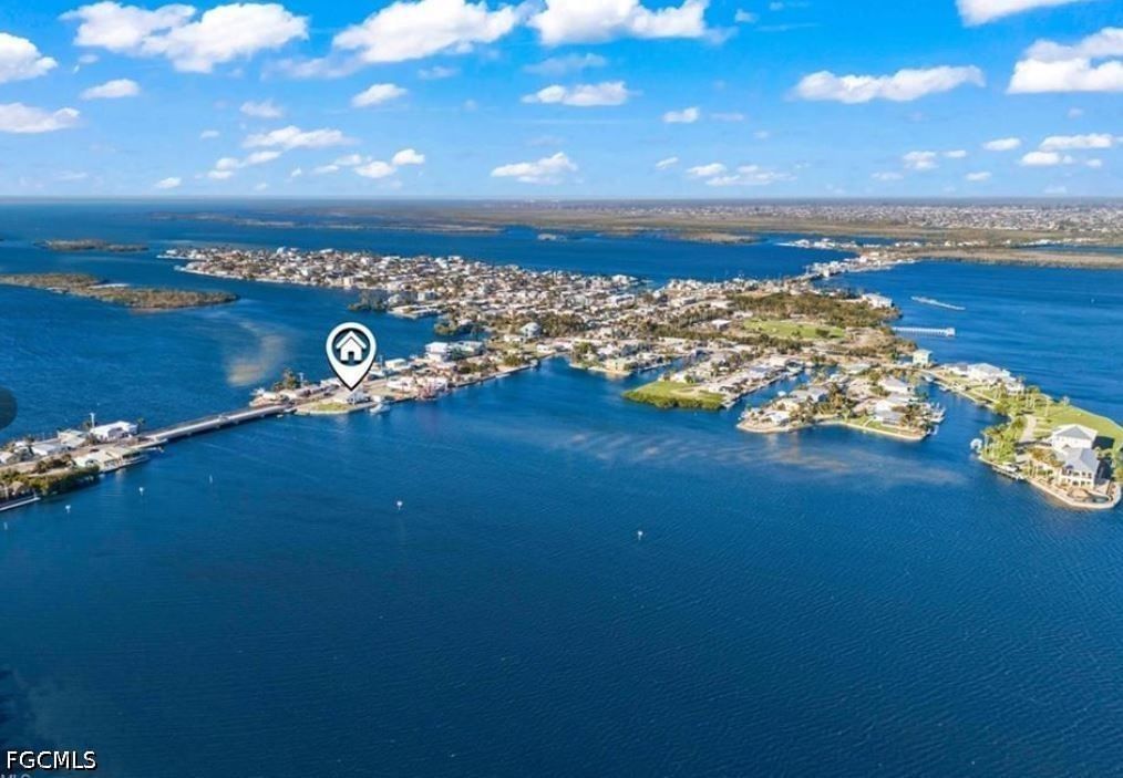 4767 Pine Island Road NW, Matlacha, FL 33993 photo 4