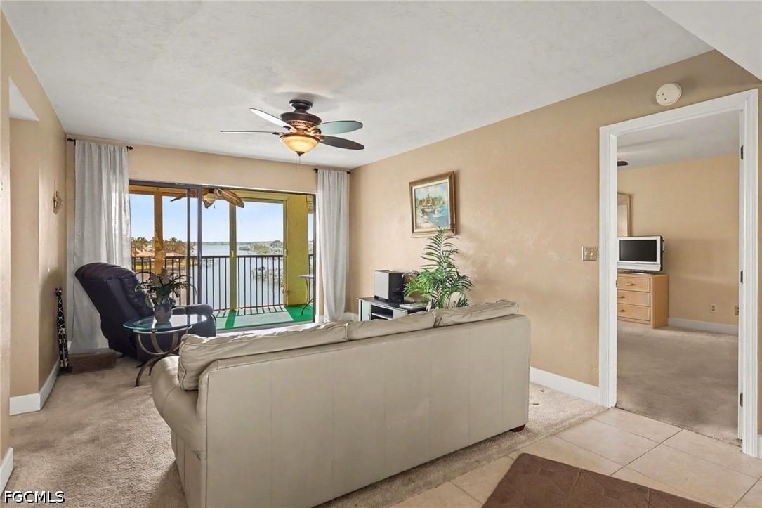 4703 SE 17th Place #404, Cape Coral, FL 33904 photo 4