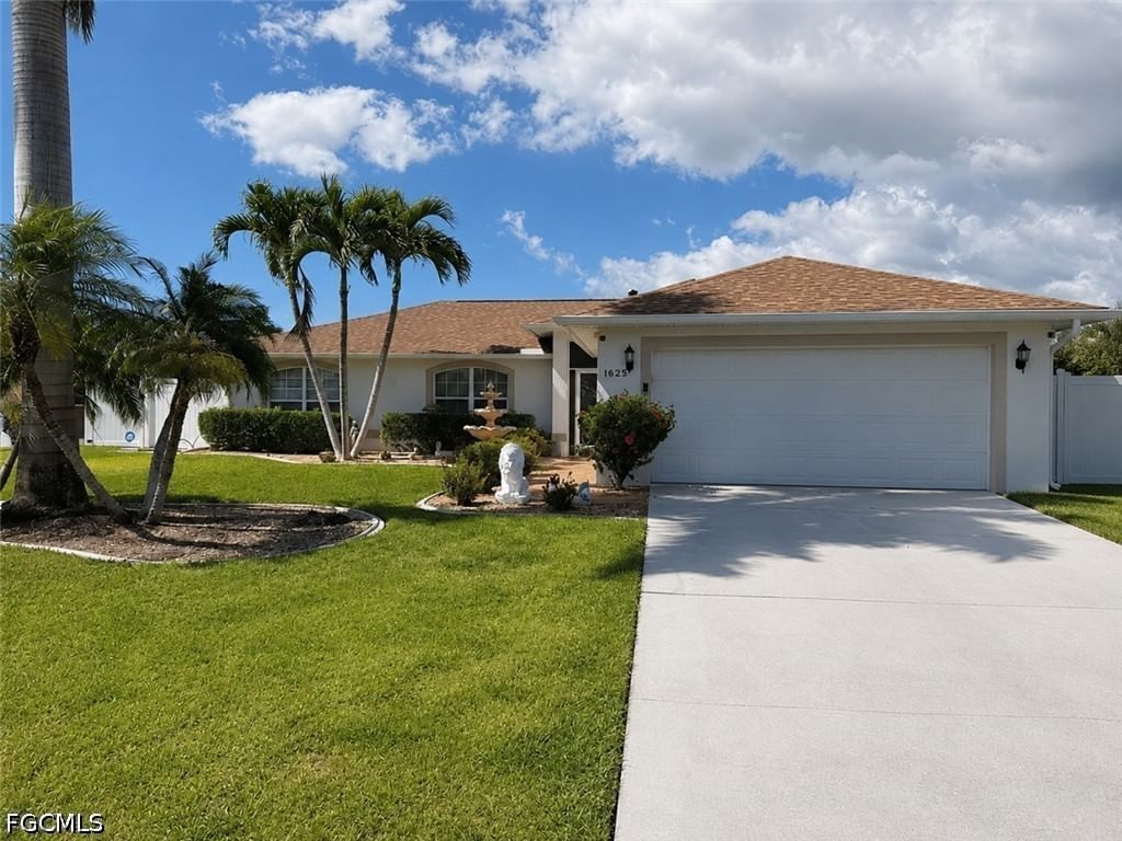 1825 SE 12th Terrace, Cape Coral, FL 33990 photo 2