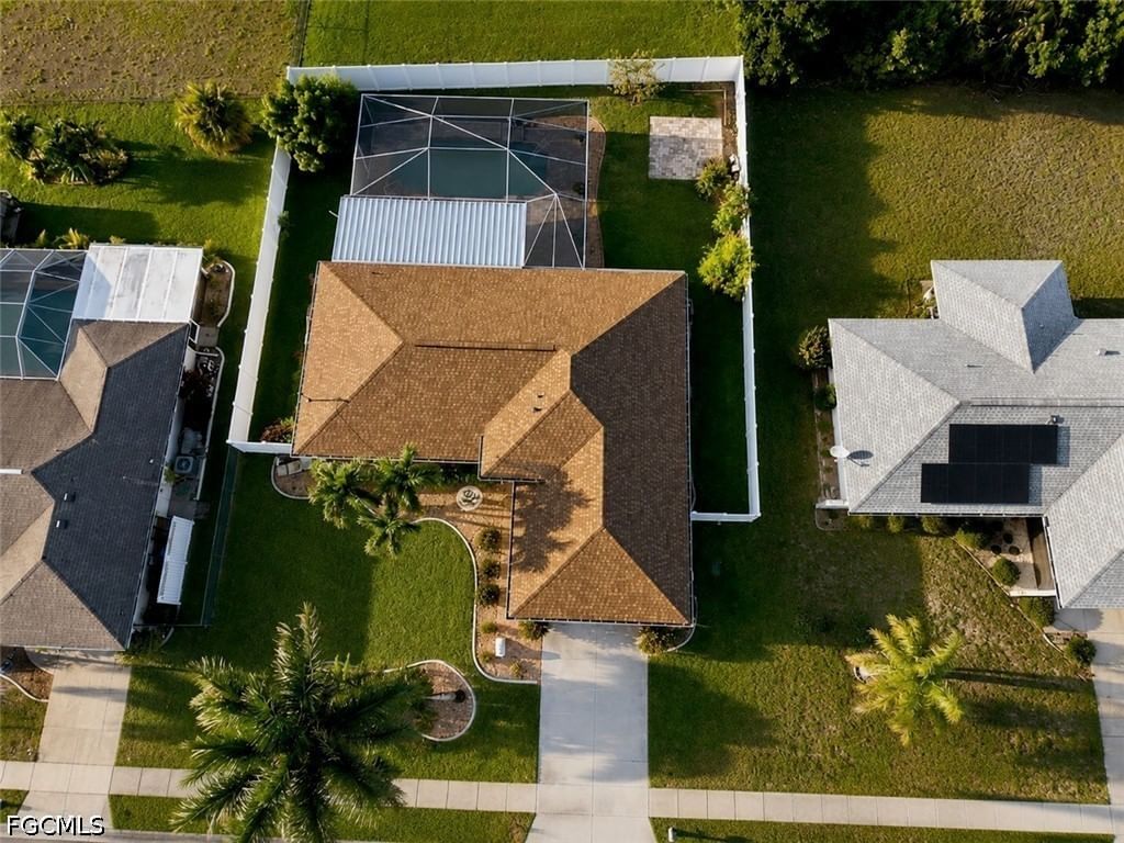 1825 SE 12th Terrace, Cape Coral, FL 33990 photo 5