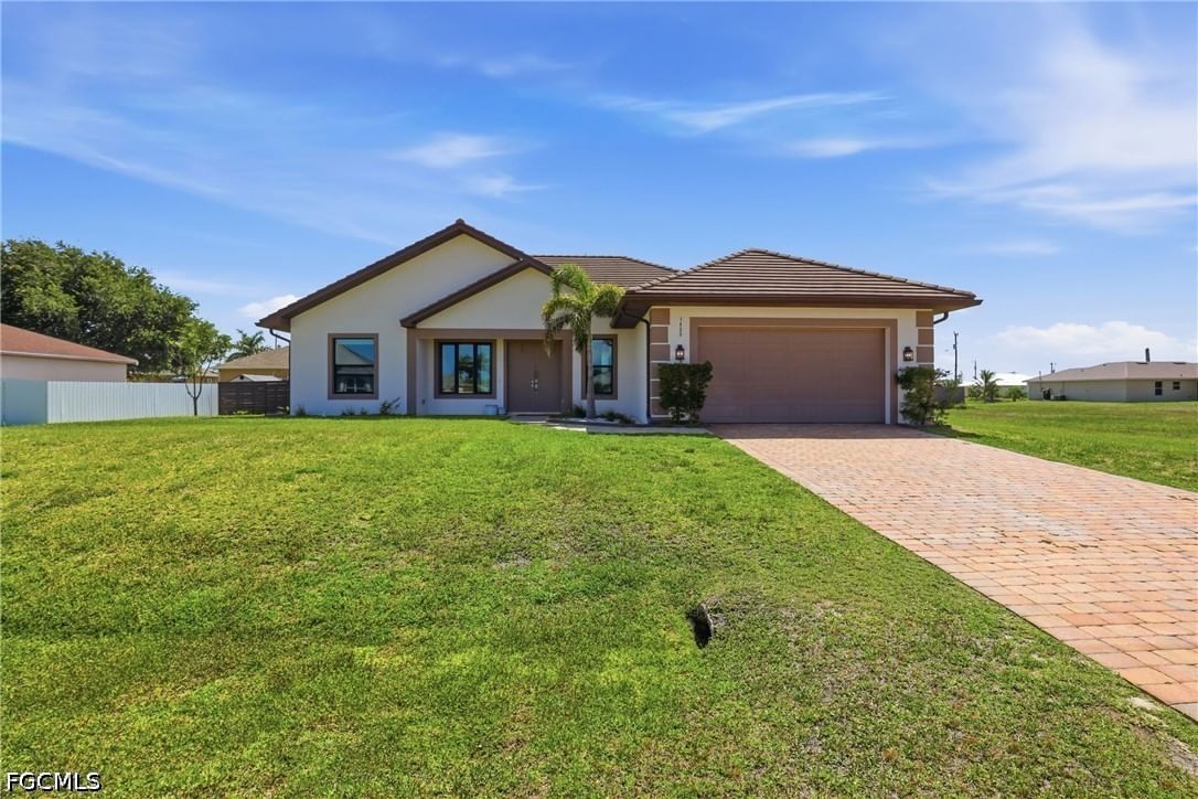 1425 NW 13th Avenue, Cape Coral, FL 33993 photo 2