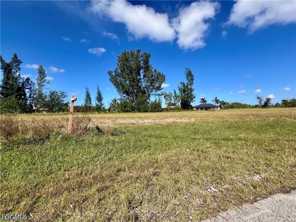 1430 NW 24th Place, Cape Coral, FL 33993 photo 2