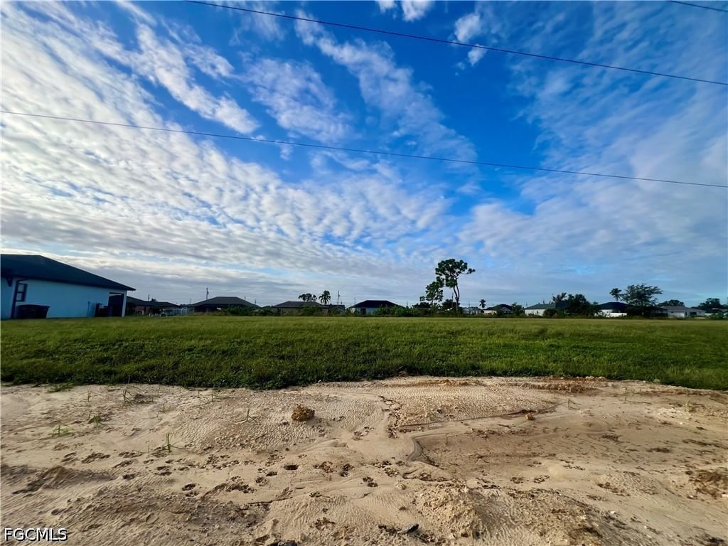 934 NE 12th Street, Cape Coral, FL 33909 photo 3