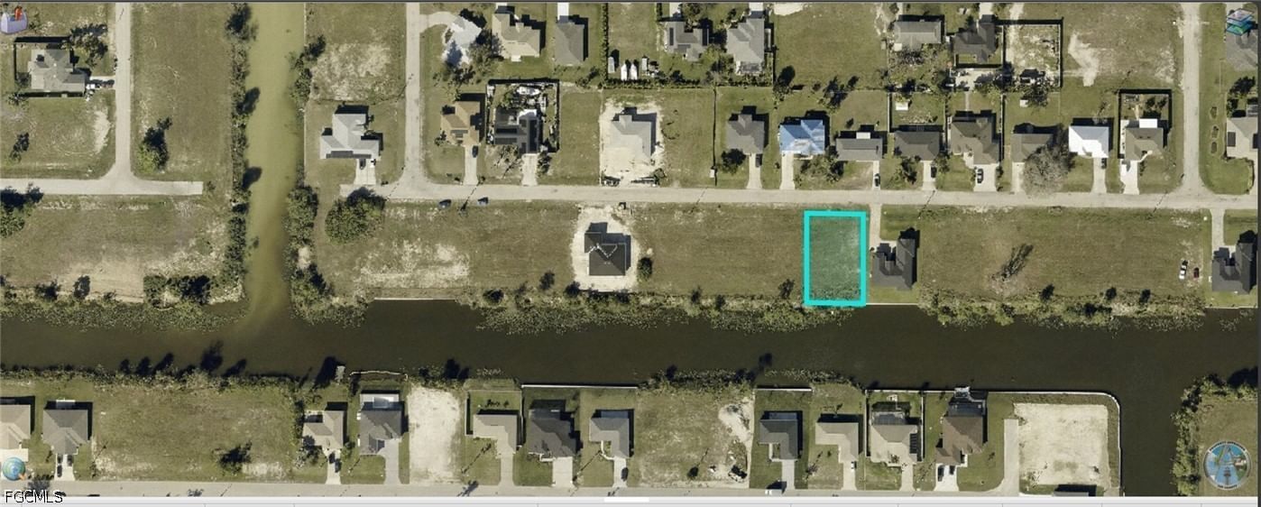 934 NE 12th Street, Cape Coral, FL 33909 photo 5