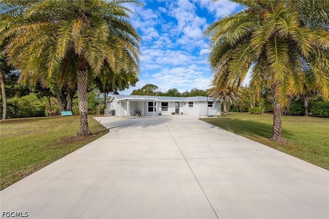 17041 E Lake Drive, North Fort Myers, FL 33917 photo 2