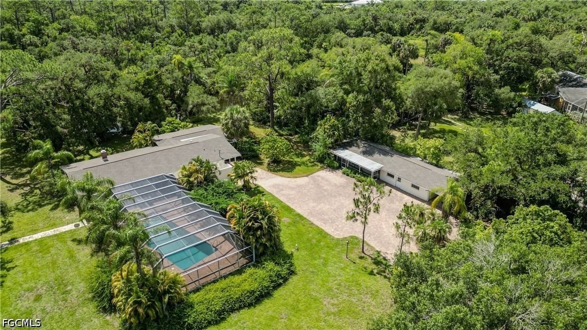 18220 Elmwood Drive, Alva, FL 33920 photo 3