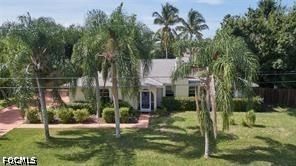 140 SE 8th Street, Cape Coral, FL 33990 photo 2