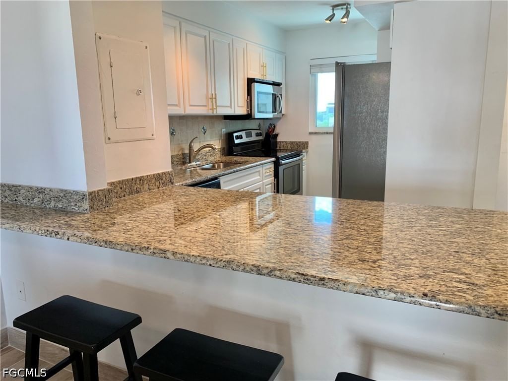 7400 Estero Boulevard #308, Fort Myers Beach, FL 33931 photo 4