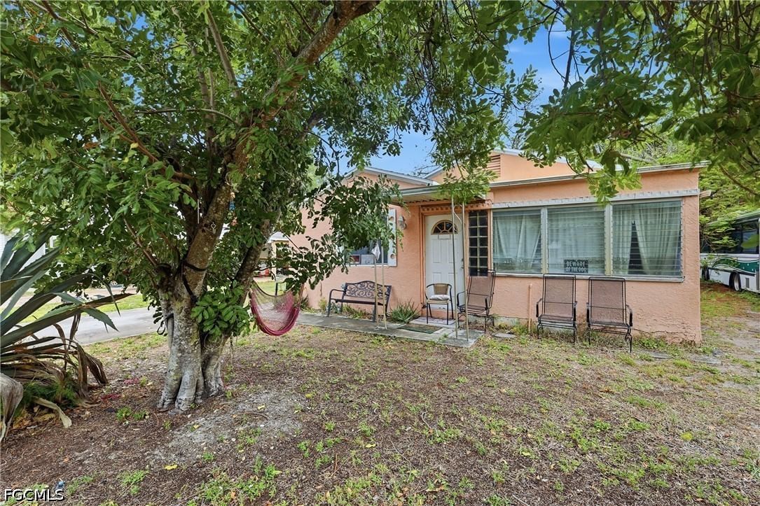 2355 Jeffcott Street, Fort Myers, FL 33901 photo 4
