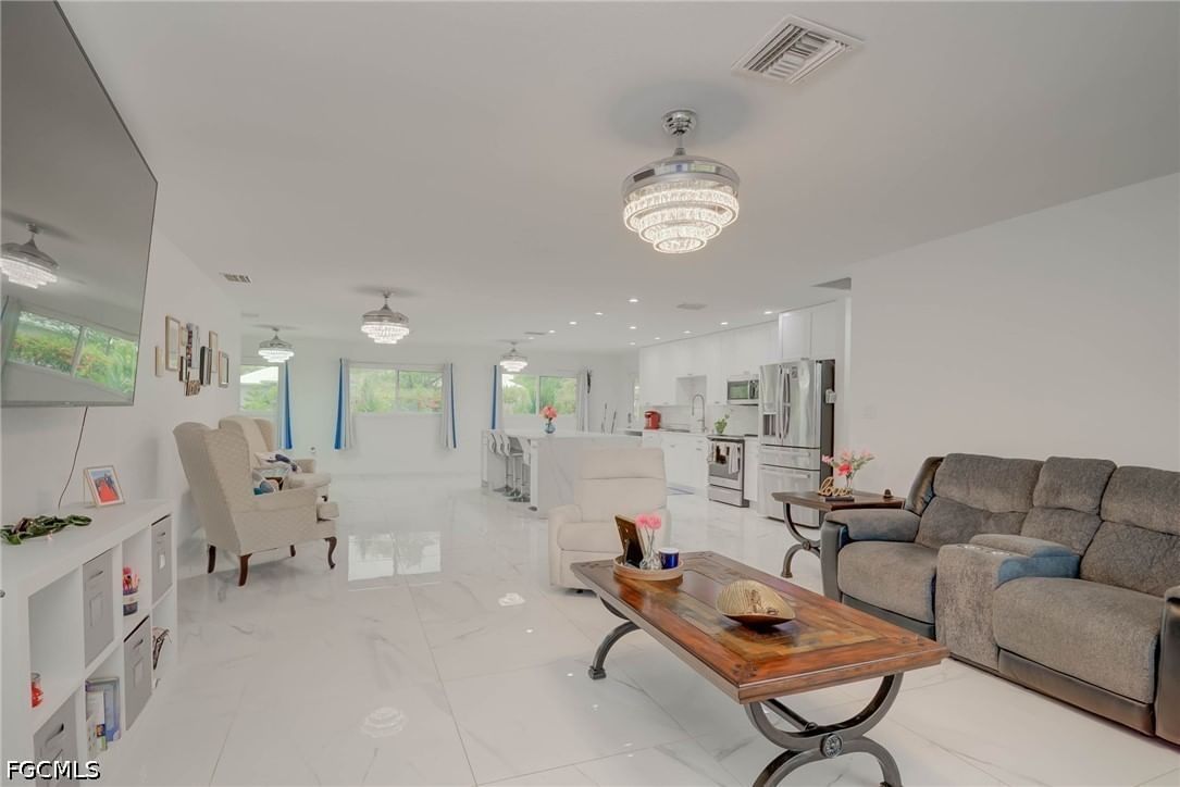 14539 Riverside Drive, Fort Myers, FL 33905 photo 2