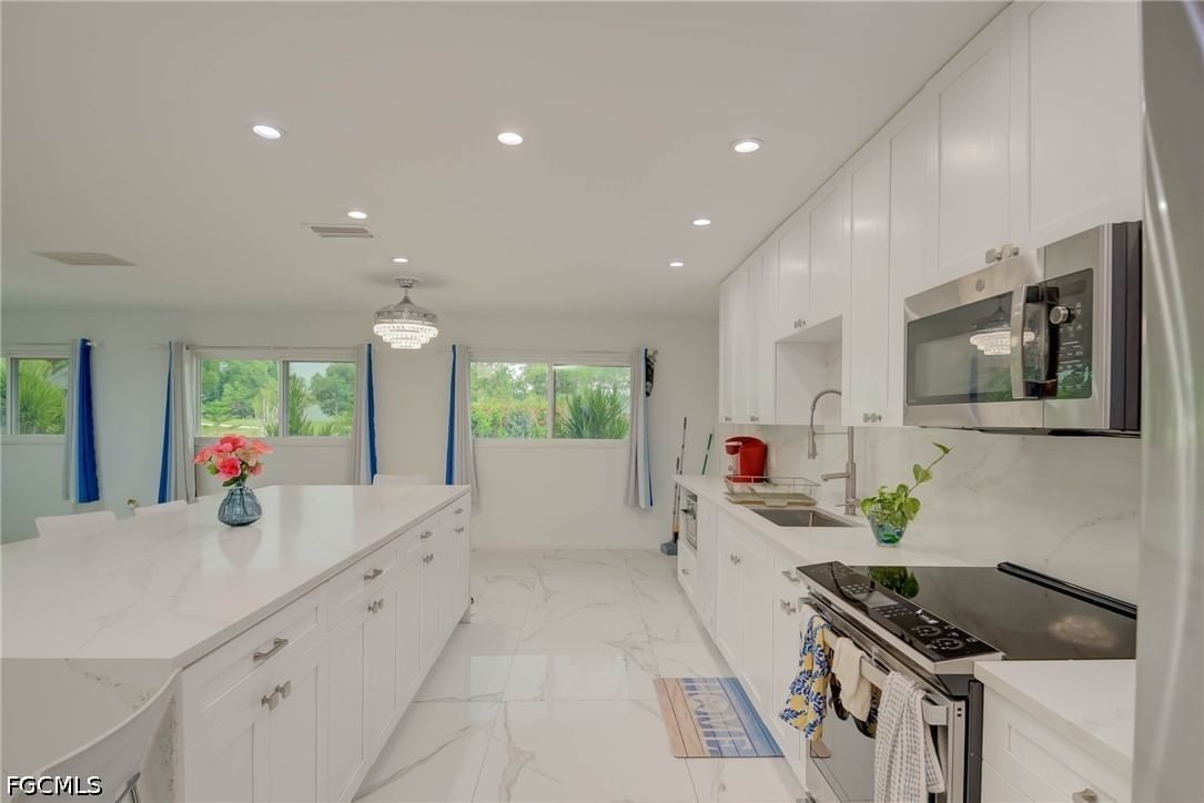14539 Riverside Drive, Fort Myers, FL 33905 photo 4
