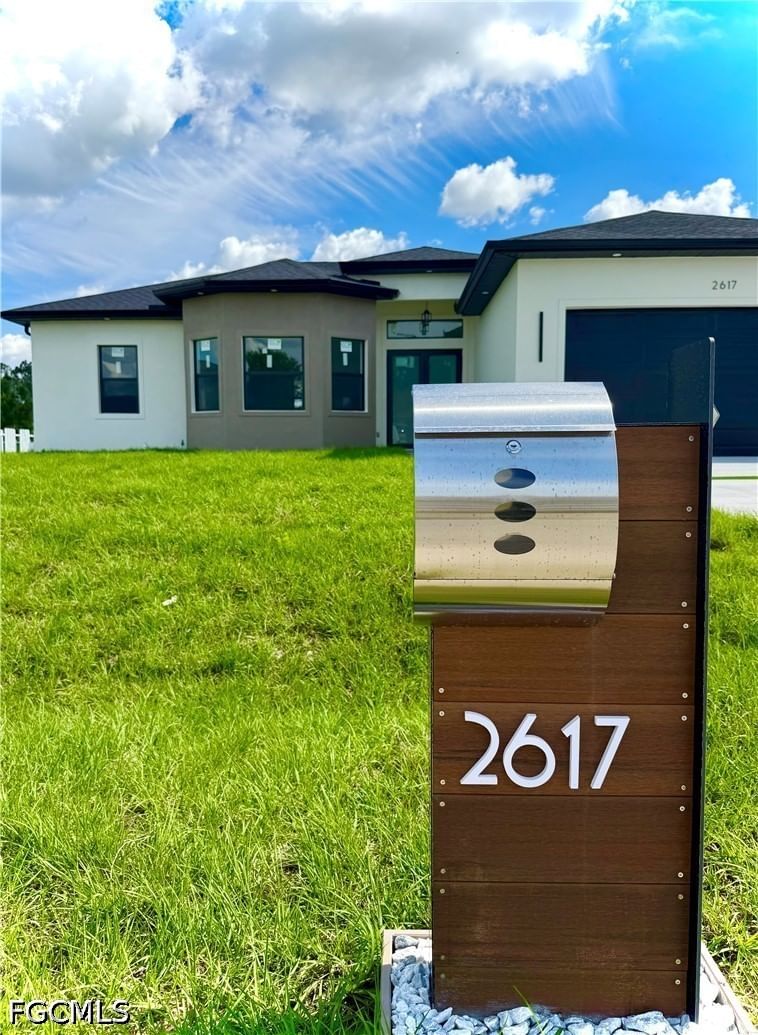 2617 6th Street SW, Lehigh Acres, FL 33976 photo 3