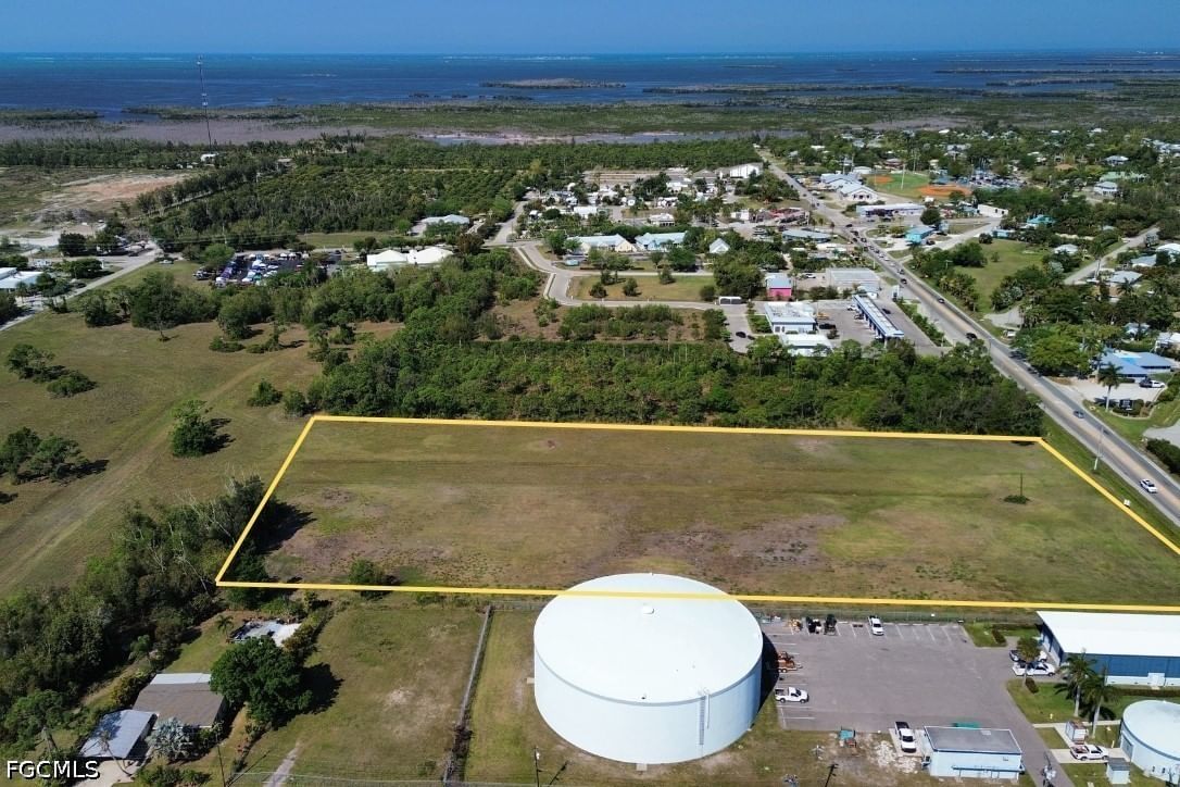5361 Pine Island Road NW, Bokeelia, FL 33922 photo 2