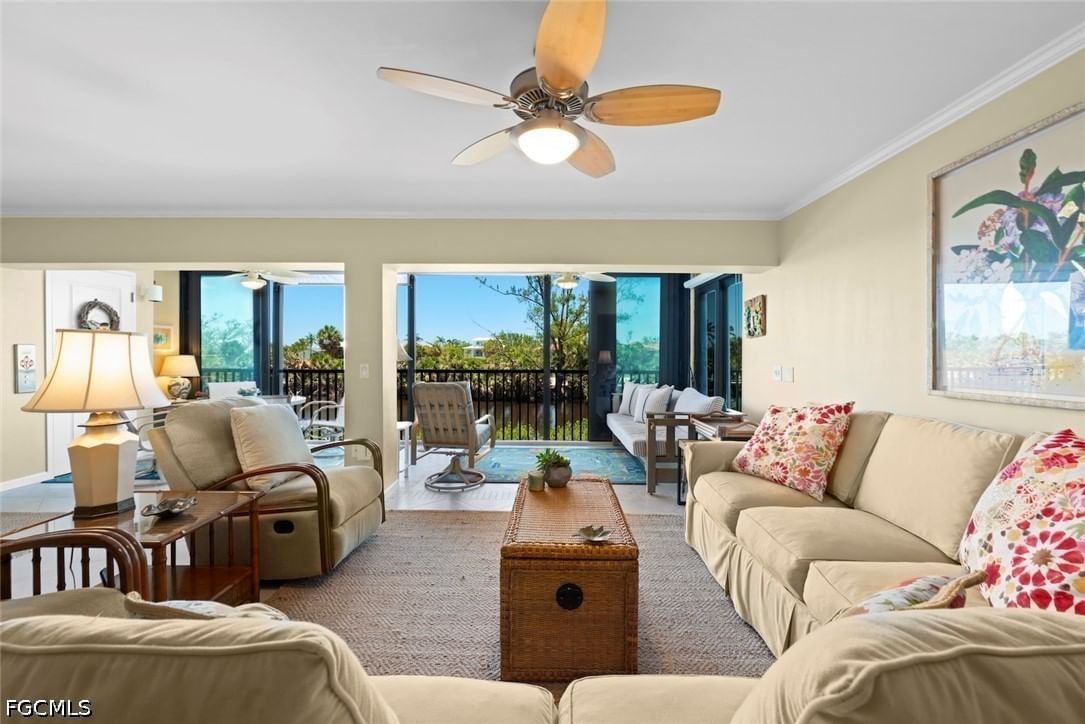 1340 Middle Gulf Drive #8A, Sanibel, FL 33957 photo 3