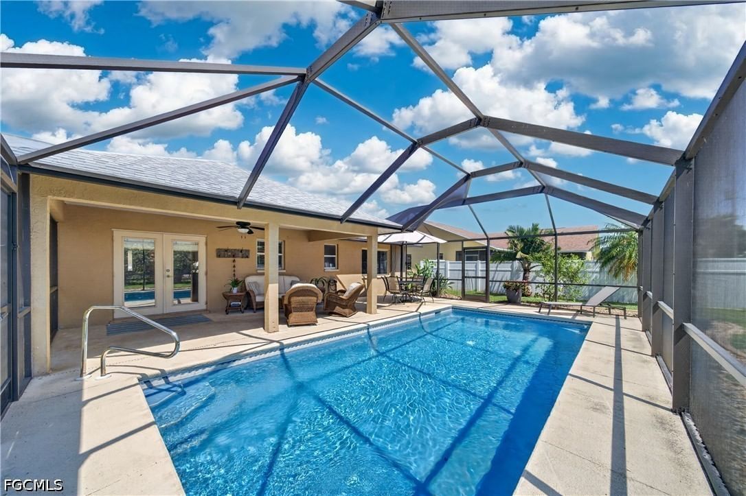 4005 SW 27th Avenue, Cape Coral, FL 33914 photo 2