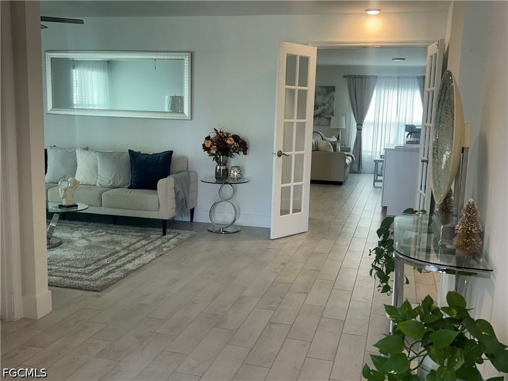 4314 Garden Boulevard, Cape Coral, FL 33909 photo 4