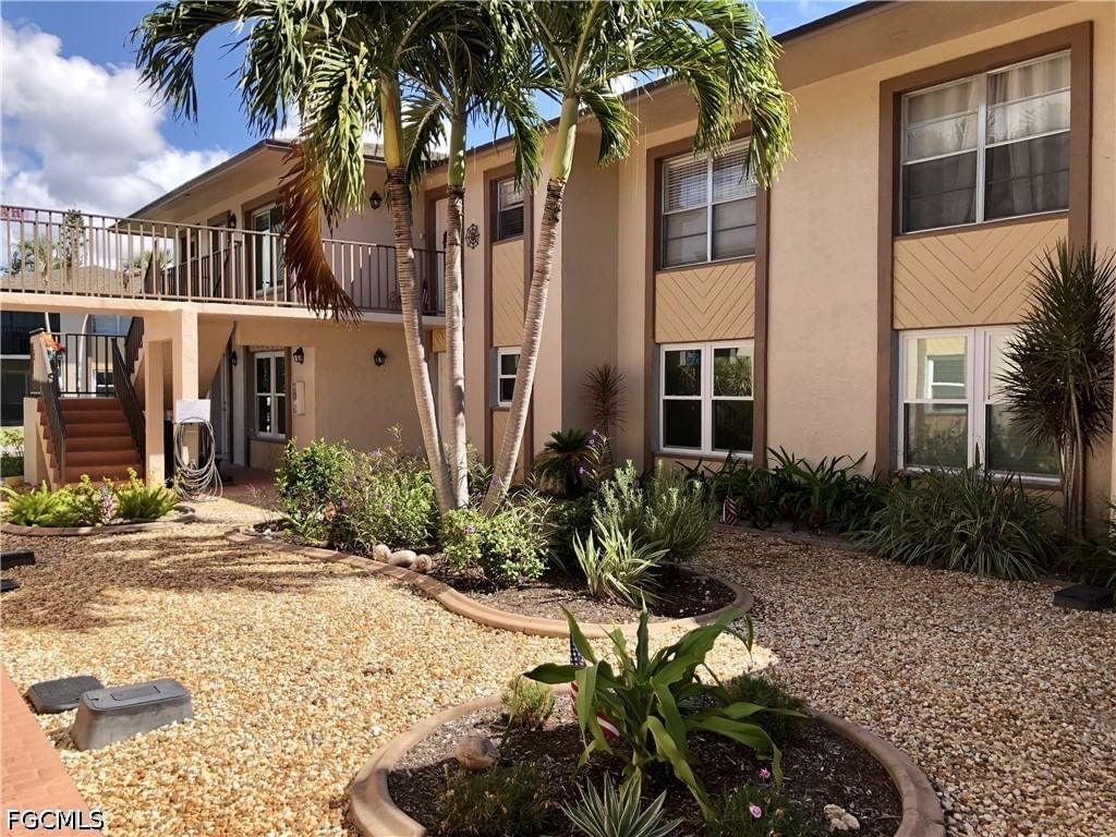 16881 Davis Road #214, Fort Myers, FL 33908 photo 5