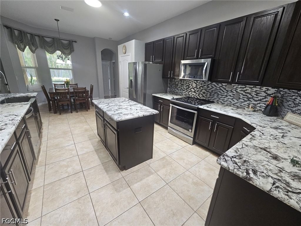 3033 Via Rialto Street, Fort Myers, FL 33905 photo 5