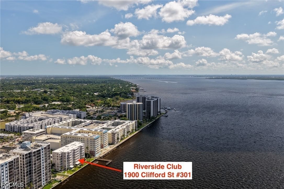 1900 Clifford Street #301, Fort Myers, FL 33901 photo 2