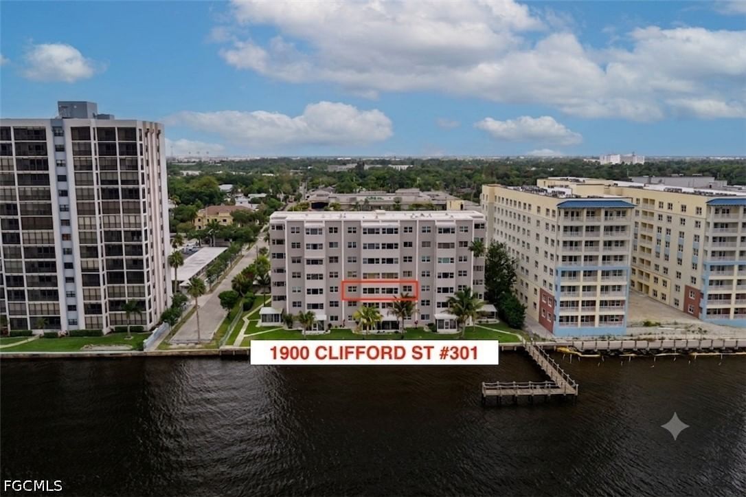 1900 Clifford Street #301, Fort Myers, FL 33901 photo 3