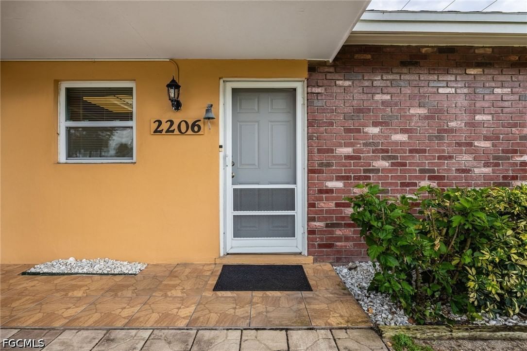 2206 E 6th Street, Lehigh Acres, FL 33936 photo 4