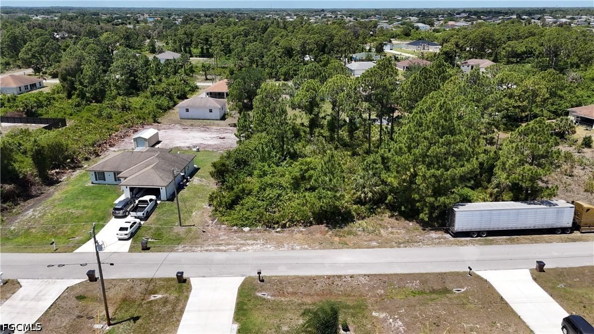 416 Palmyra Avenue, Lehigh Acres, FL 33974 photo 2