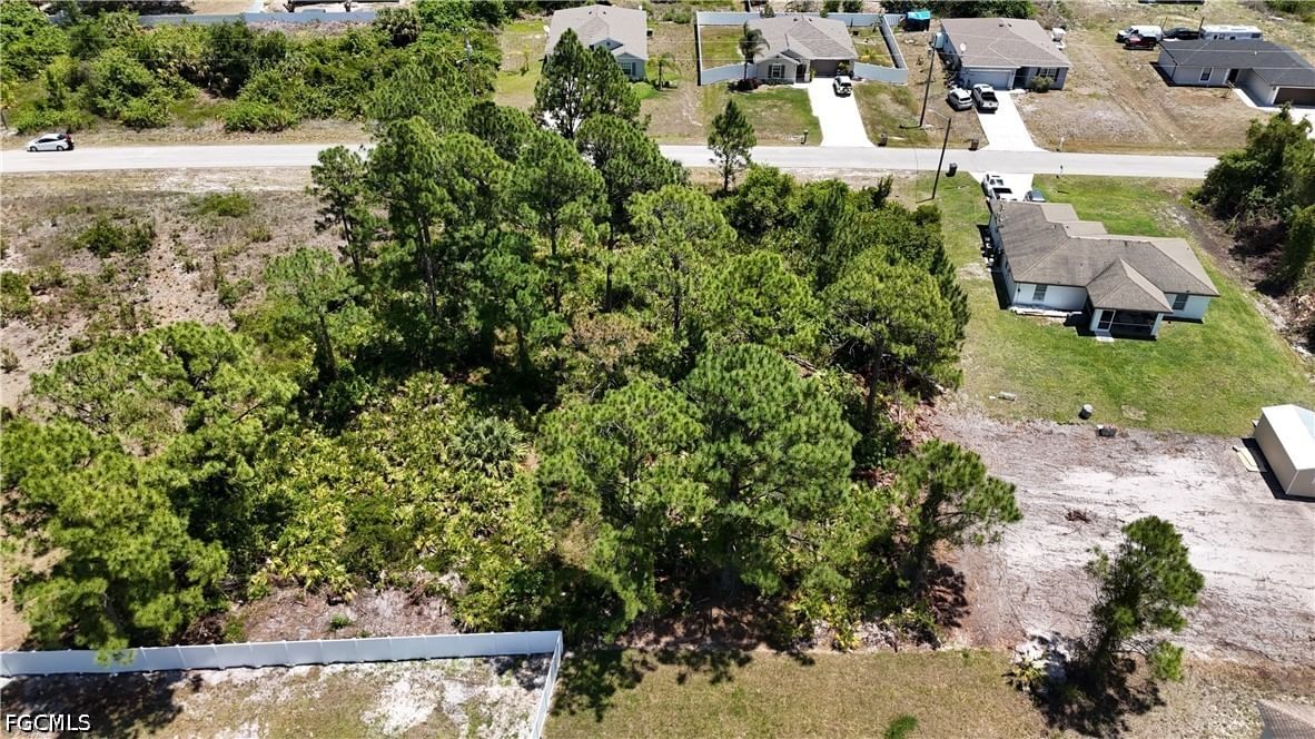 416 Palmyra Avenue, Lehigh Acres, FL 33974 photo 3