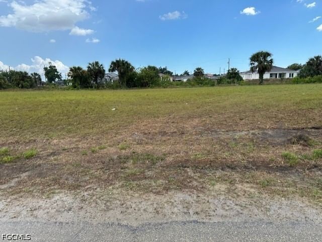 1810 NE 27th Terrace, Cape Coral, FL 33909 photo 4