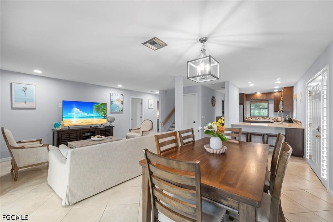 1410 Sand Castle Road, Sanibel, FL 33957 photo 4